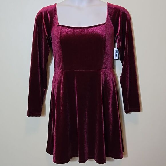 Old Navy Fit & Flare Velvet Mini Dress Large Whimsigoth Goth Holiday Long Sleeve - Picture 4 of 8